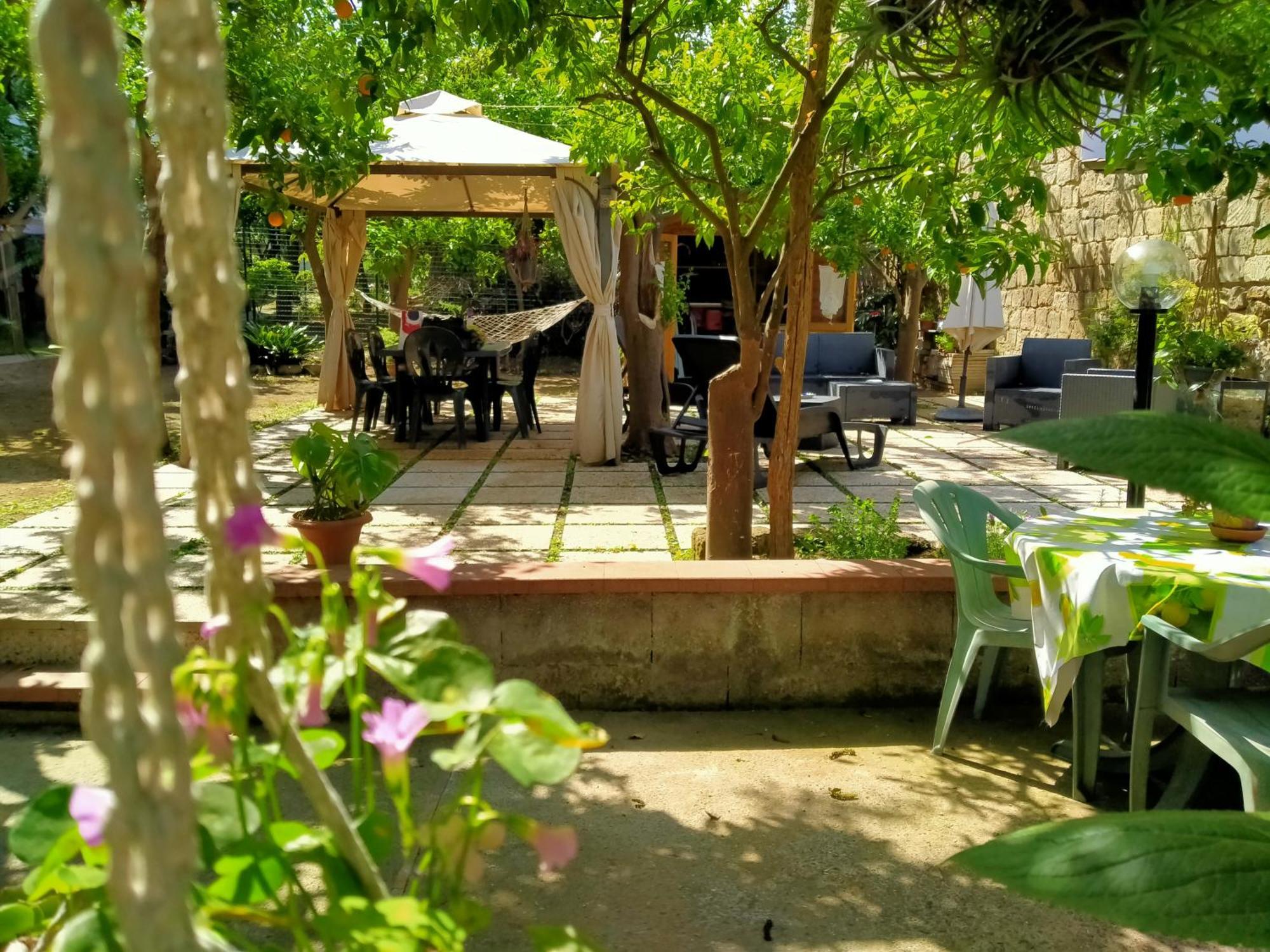 Villino L'Aranceto Sorrentino Panzió Meta Szoba fotó