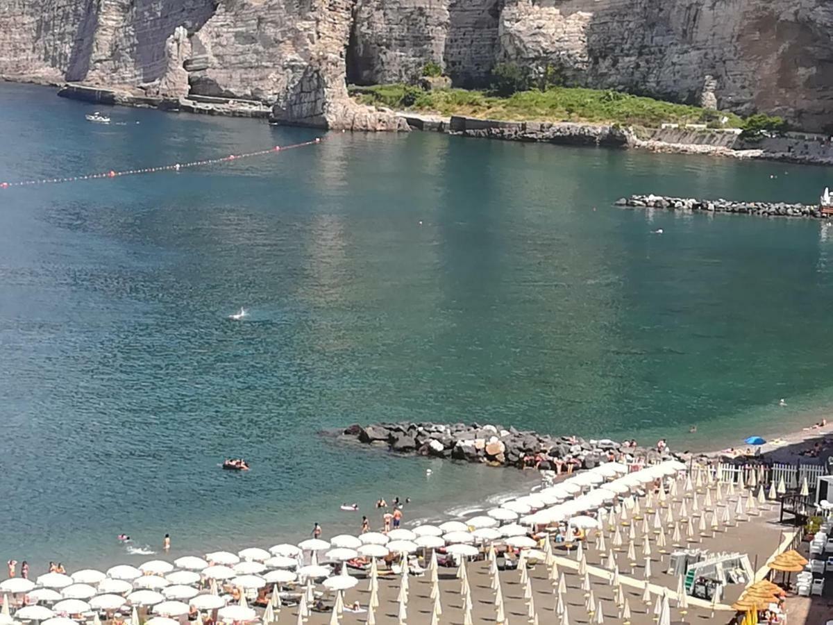 Villino L'Aranceto Sorrentino Panzió Meta Kültér fotó